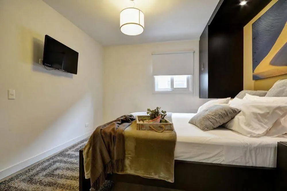 Oasis Suites Medellin Hotel
