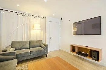 Oasis Suites Medellín Szálloda