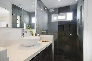 Oasis Suites Medellín Szálloda