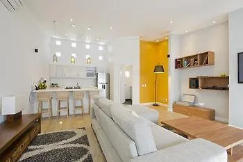 **** Szálloda Oasis Suites Medellín Kolumbia