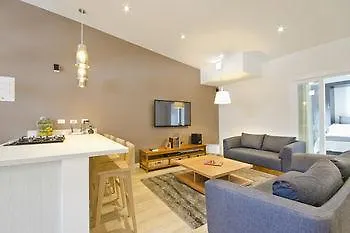 Oasis Suites Medellín
