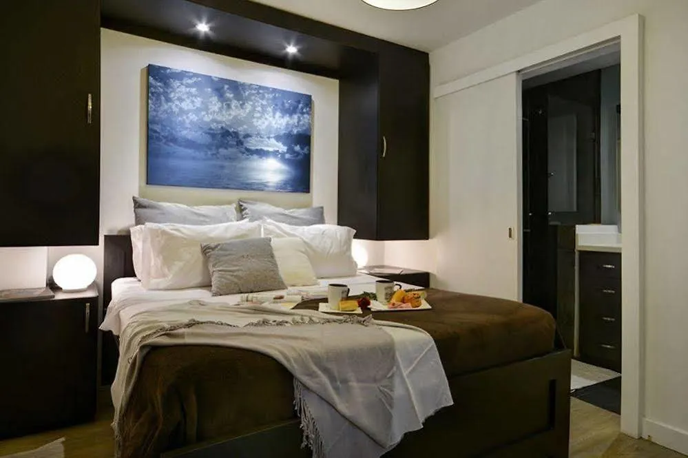 **** Szálloda Oasis Suites Medellín Kolumbia